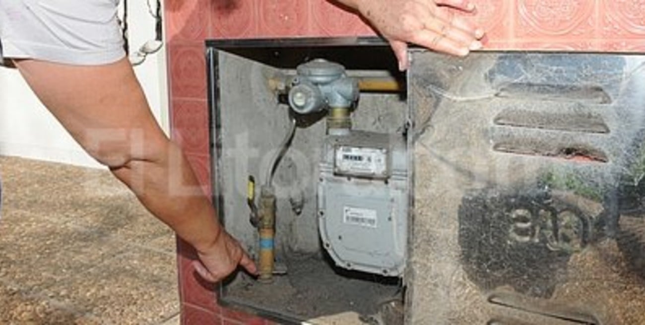 Vecinos denuncian estafas de falsos gasistas de Litoral Gas 