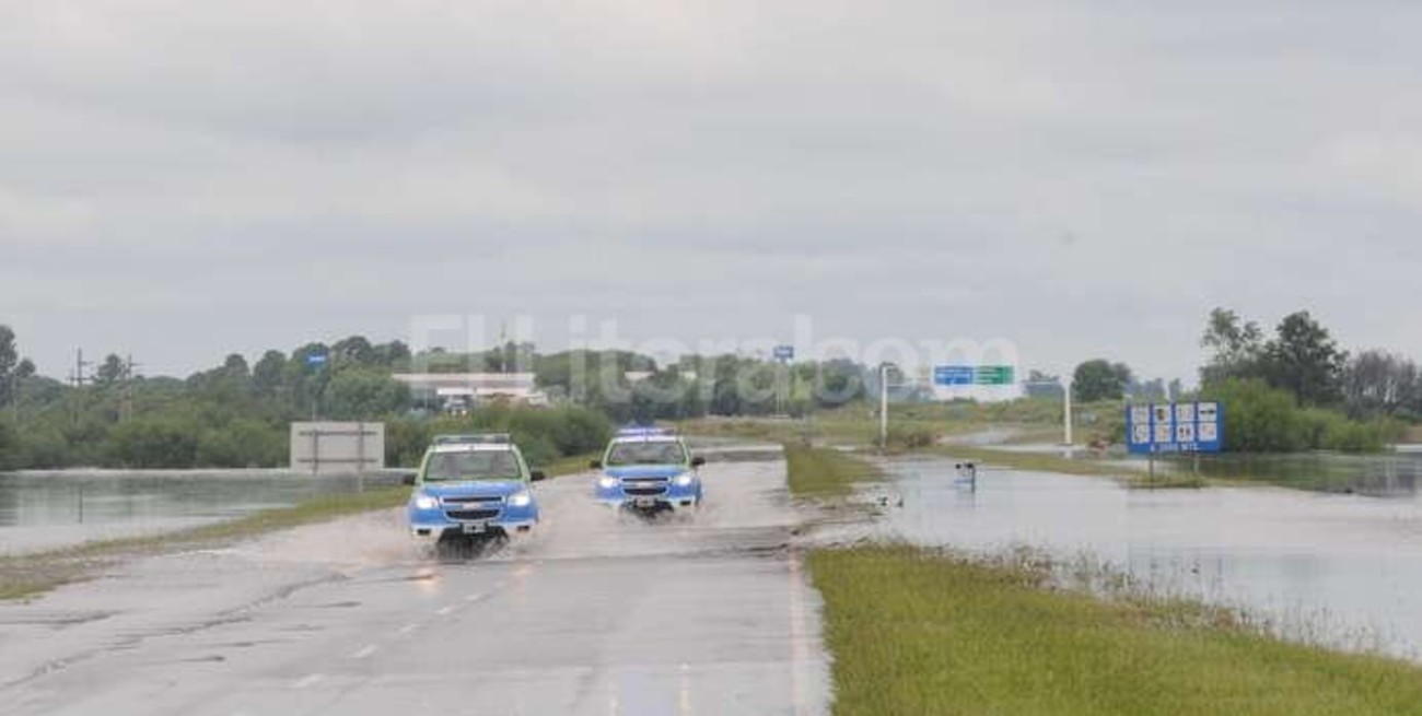 Corte en la Autopista Santa Fe - Rosario entre Coronda y Arocena