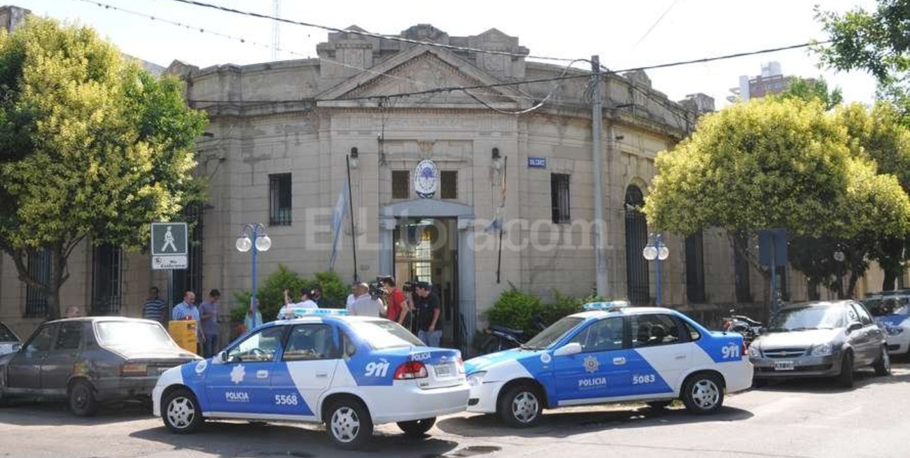 Procedimiento sorpresivo en las celdas de la comisaría 3a.