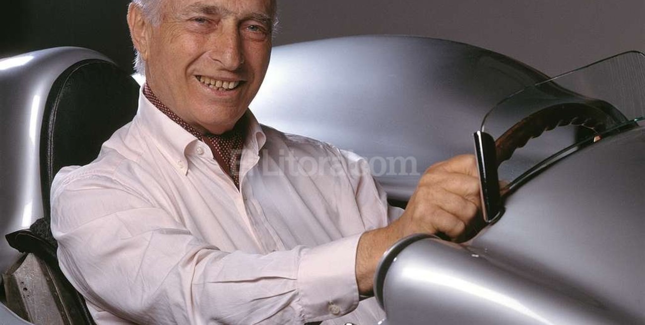 Exhumaron el cuerpo de Fangio para obtener ADN