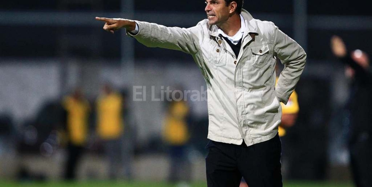 Pellegrino dirigió por última vez a Independiente y no dirigirá contra Arsenal