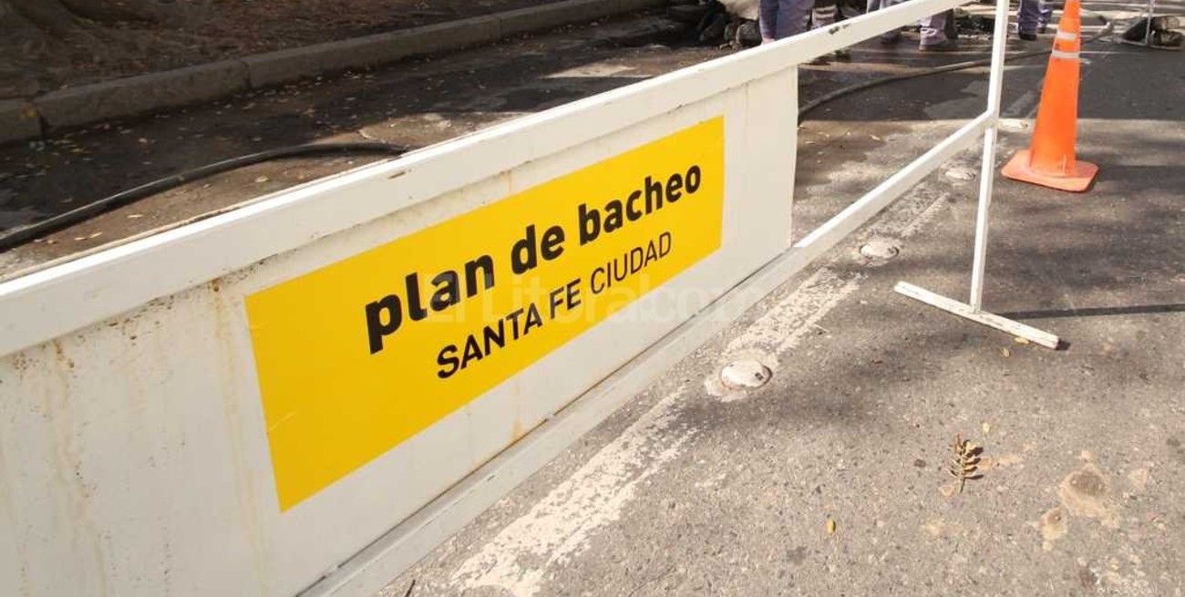 Cortes y desvíos por bacheo