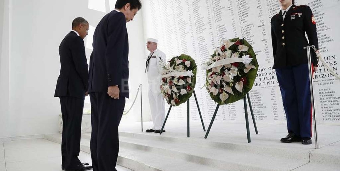 Los presidentes de EEUU y Japón en Pearl Harbor, 75 años después del ataque
