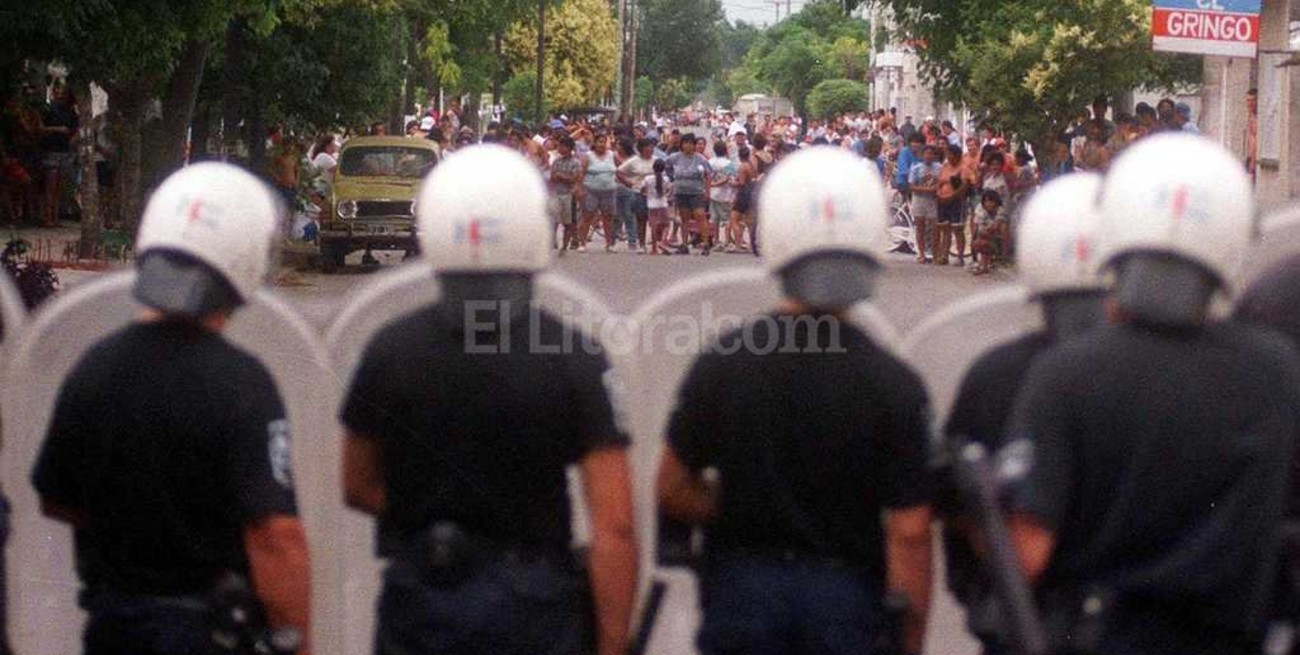 "La desconfianza social estuvo en el trasfondo del colapso de 2001"