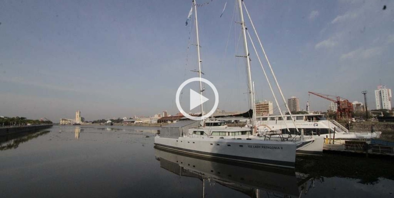 El catamarán a vela más grande de Sudamérica en Santa Fe