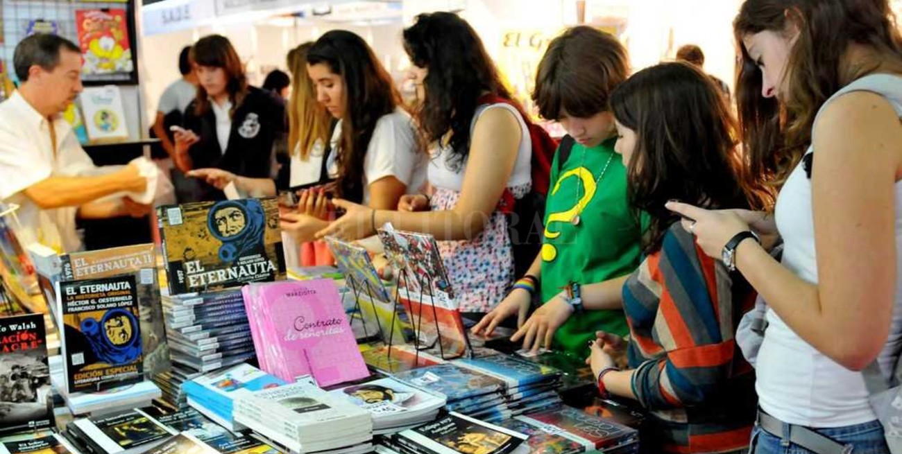 Se cae un mito: los jóvenes siguen leyendo libros