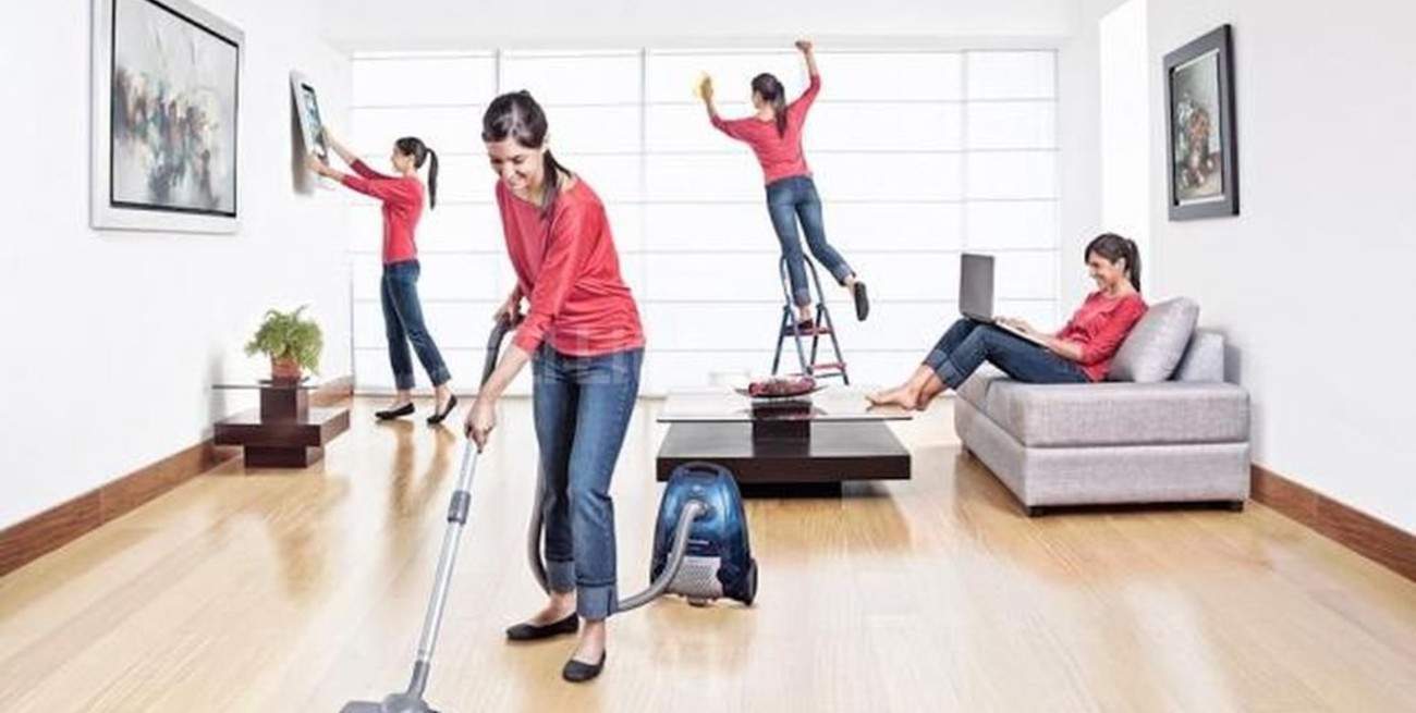 Tener un marido implica 7 horas de trabajo extra para una mujer