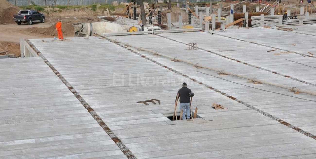 Parque Alberdi: la obra de cocheras tiene un avance del 50%