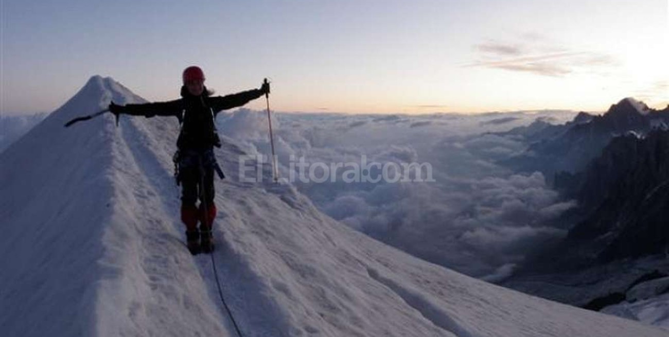 Una brasileña subió y bajó el Aconcagua en menos de 24 horas