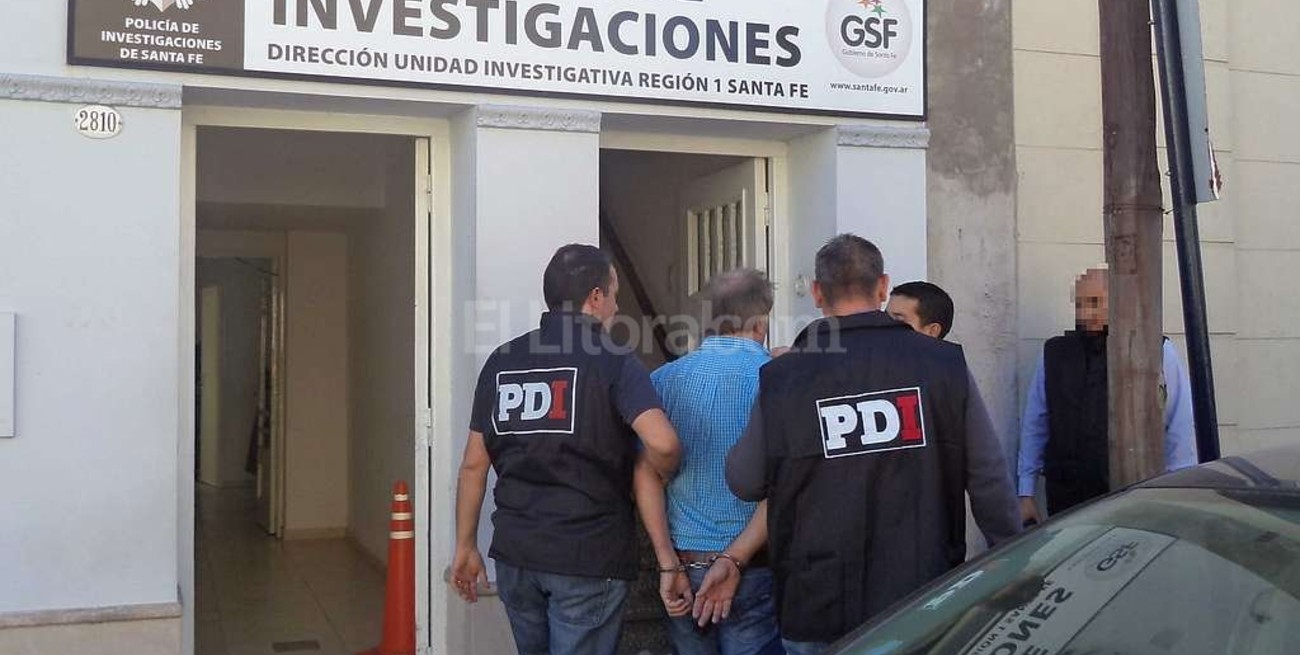 Desbaratan una banda que falsificaba licencias de conducir