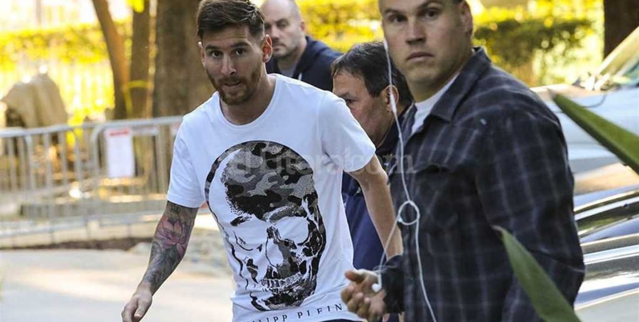 Messi se sumó al plantel de la Selección Argentina 