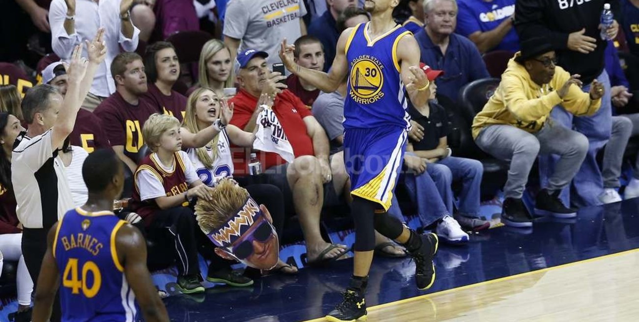 Ganaron los Warriors y están a una victoria del segundo título consecutivo