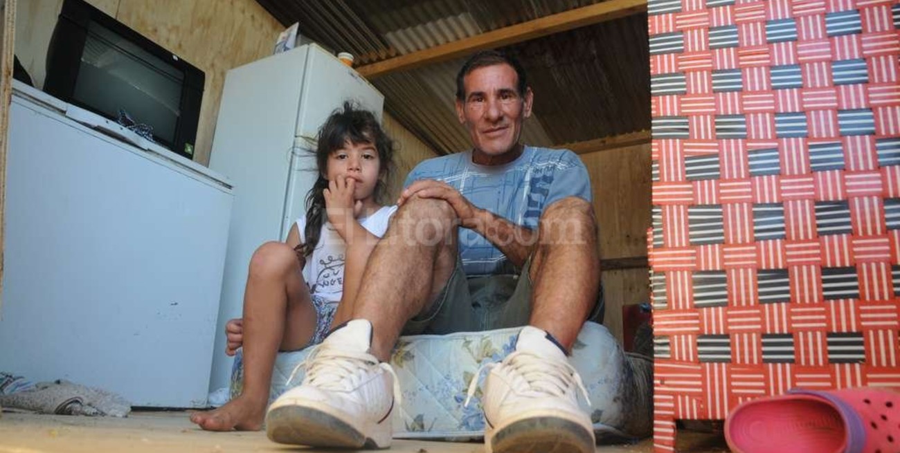 Luna, la niña que vio la muerte muy cerca y hoy está evacuada