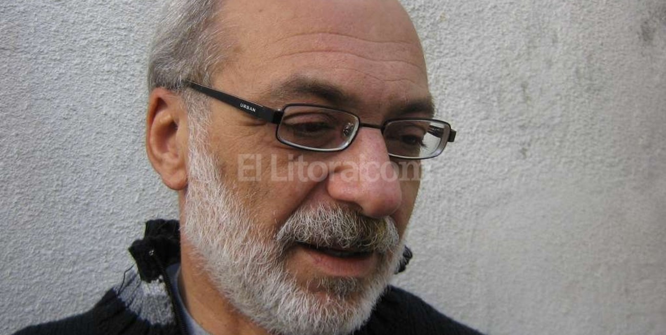 "En el interior se torna difícil el progreso de la escritura"