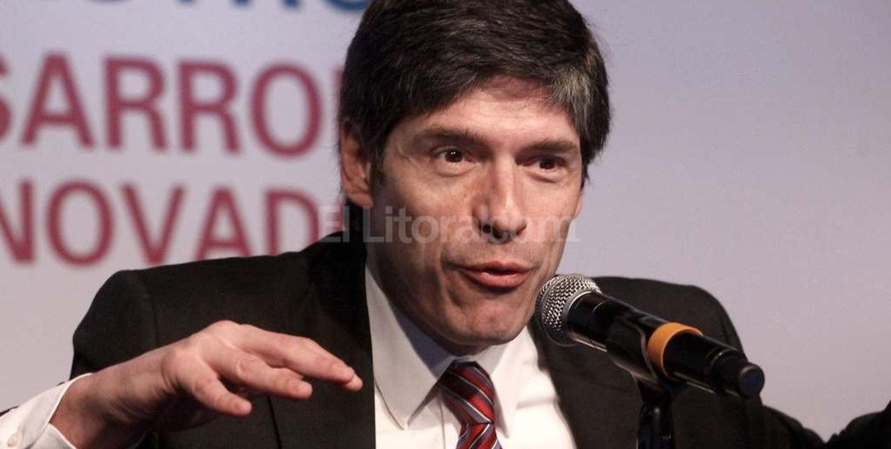 Abal Medina: "Cometimos el error de desvalorizar a Macri"