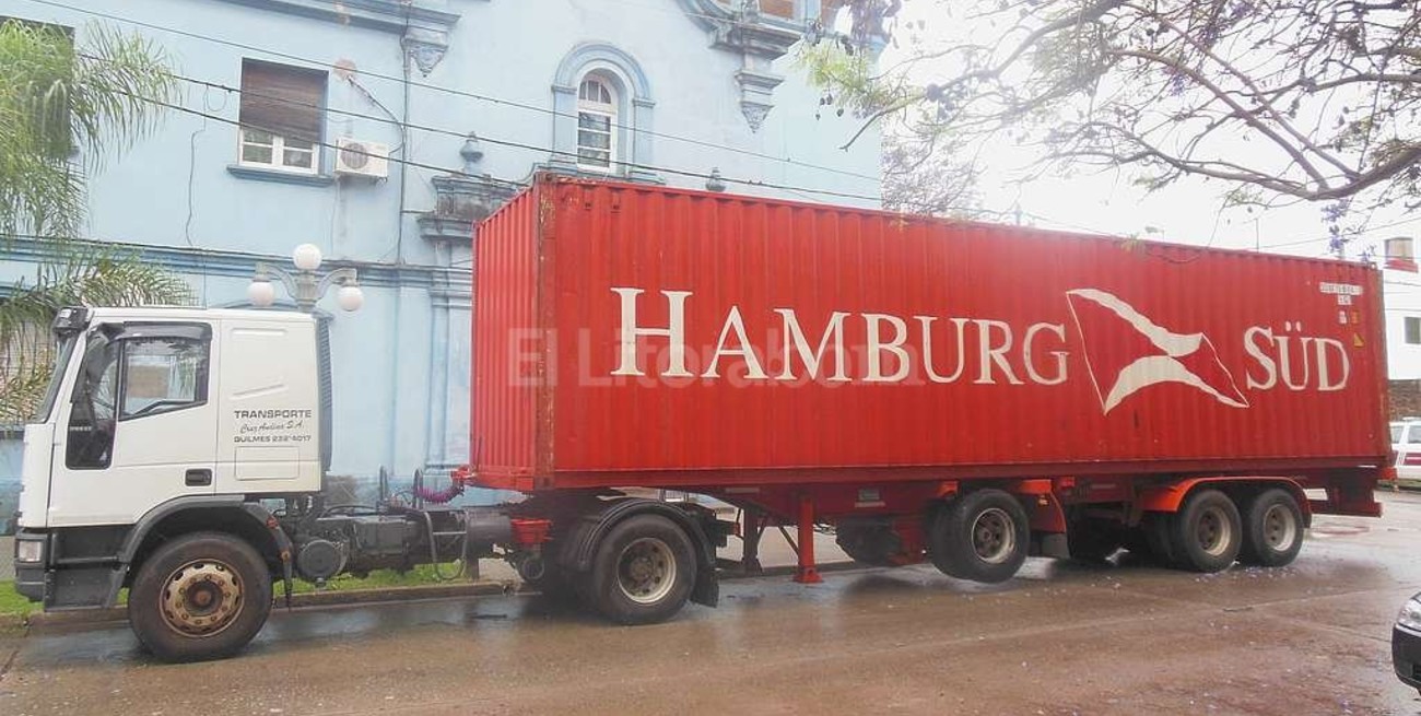 Pidieron investigar a un policía y su familia por lavado de dinero proveniente del narcotráfico