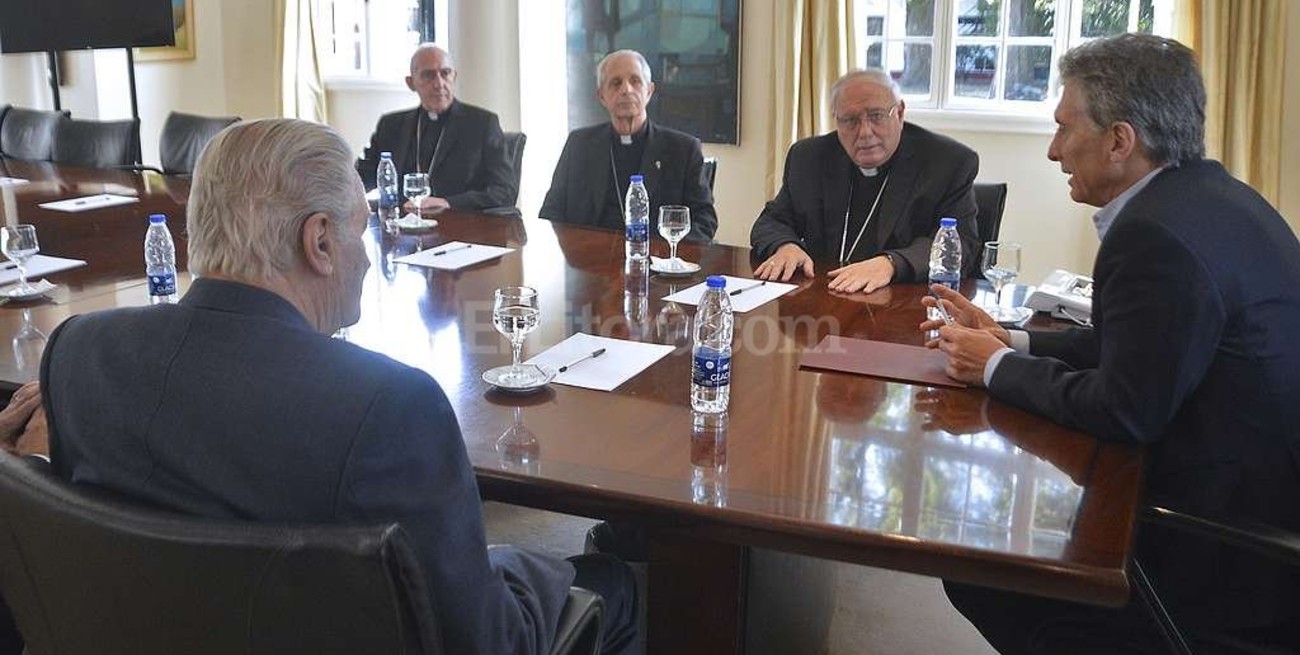 Documento: "El Bicentenario: tiempo para el encuentro fraterno de los argentinos"