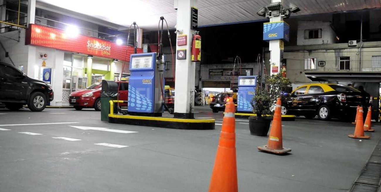 Hoy sigue el corte de GNC en las estaciones