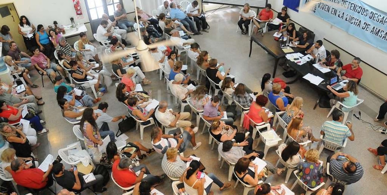 Docentes santafesinos: van al paro tras rechazar la propuesta