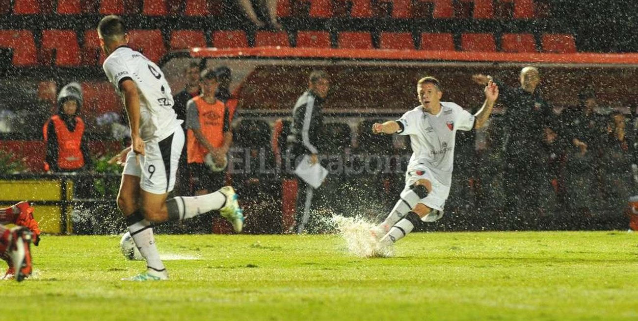Llueve sobre mojado: Colón juega y no "liga"