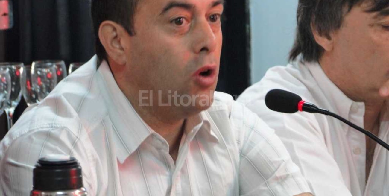 Renunció un dirigente de Newell's por amenazas de los barras