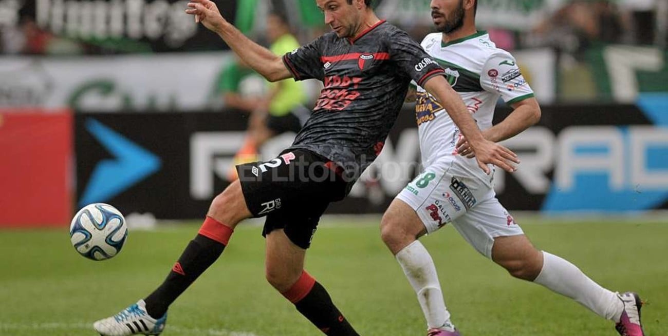 Lazzaroni tiene una contractura pero llega