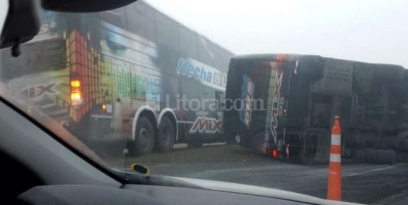 Choque múltiple en la autopista Rosario-Buenos Aires
