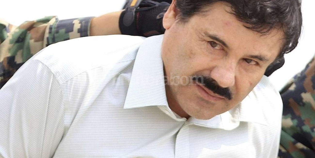 Detuvieron al piloto que trasladó al "Chapo" Guzmán tras su fuga de la cárcel