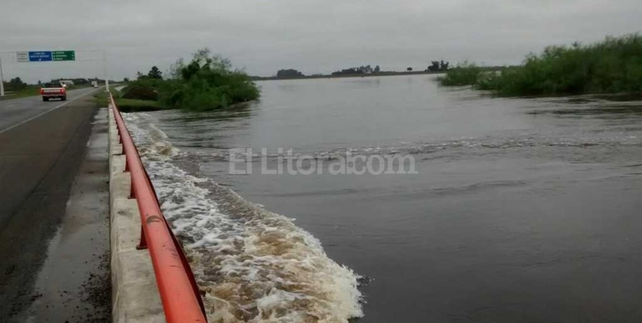 Autopista: sigue cortada la mano a Rosario