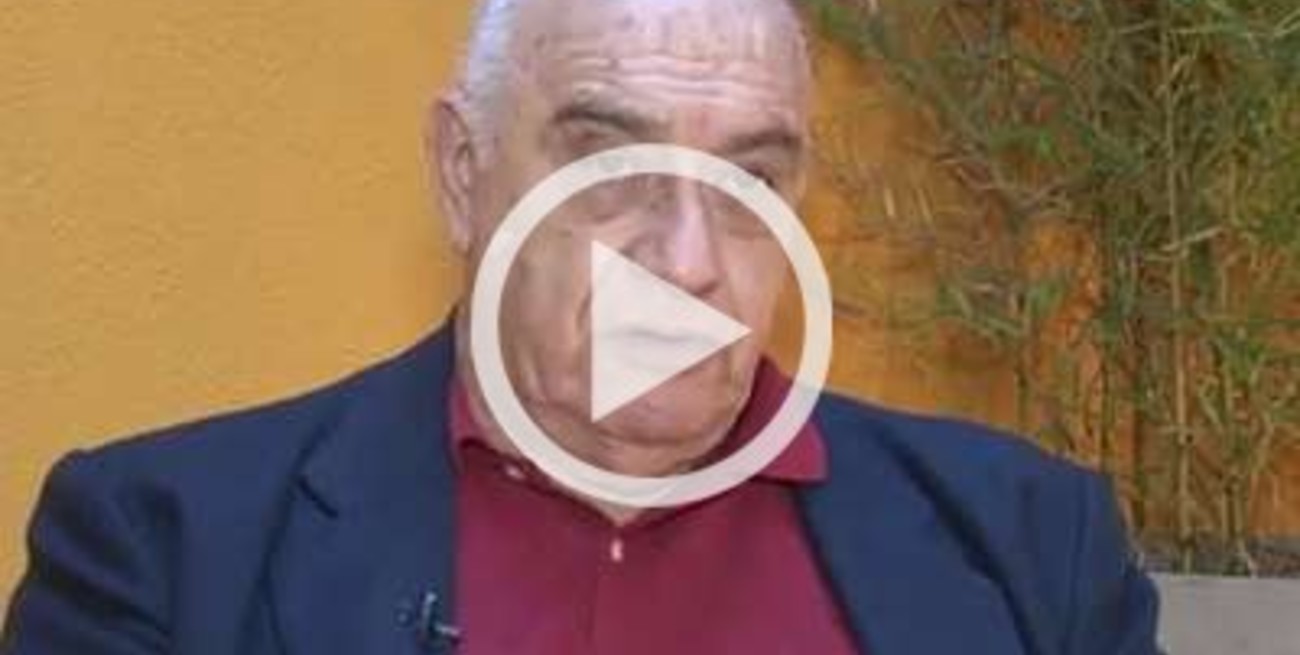 Un famoso al oído de los argentinos