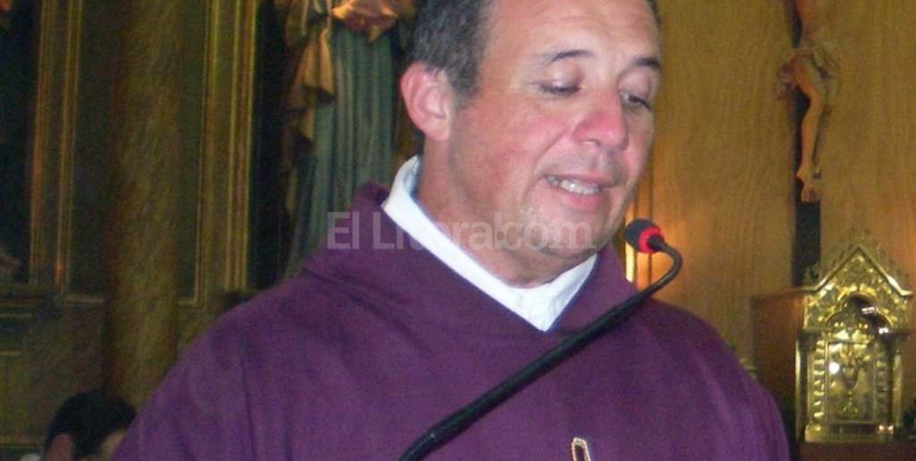 El párroco de San Javier solicita mejoras en salud