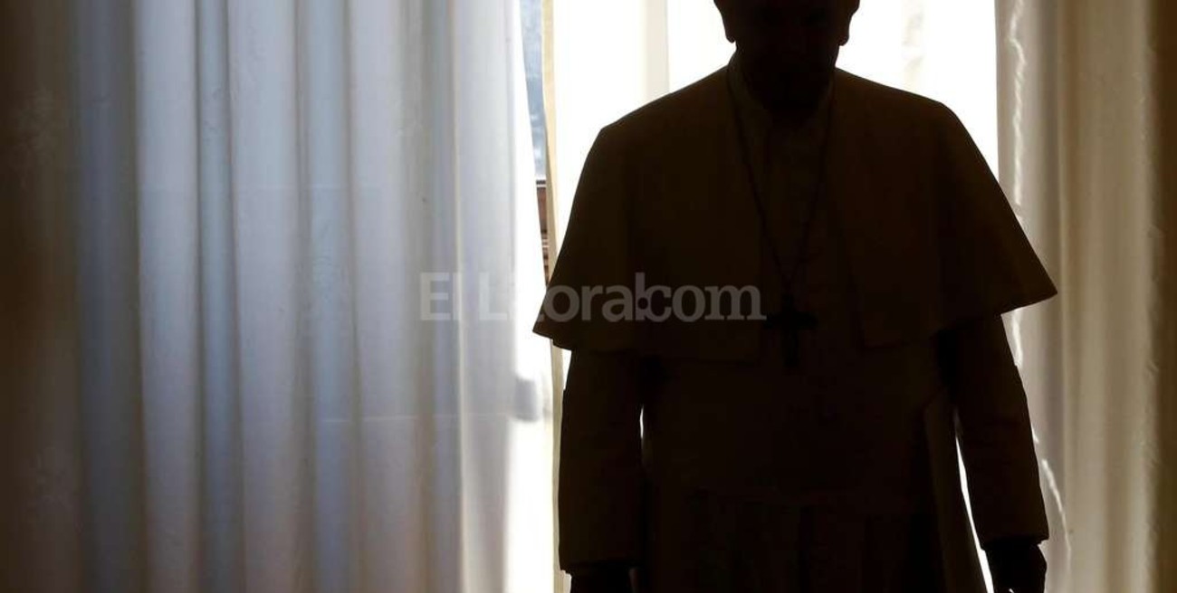 El Vaticano sobre atentados en Francia: "un ataque a la paz"