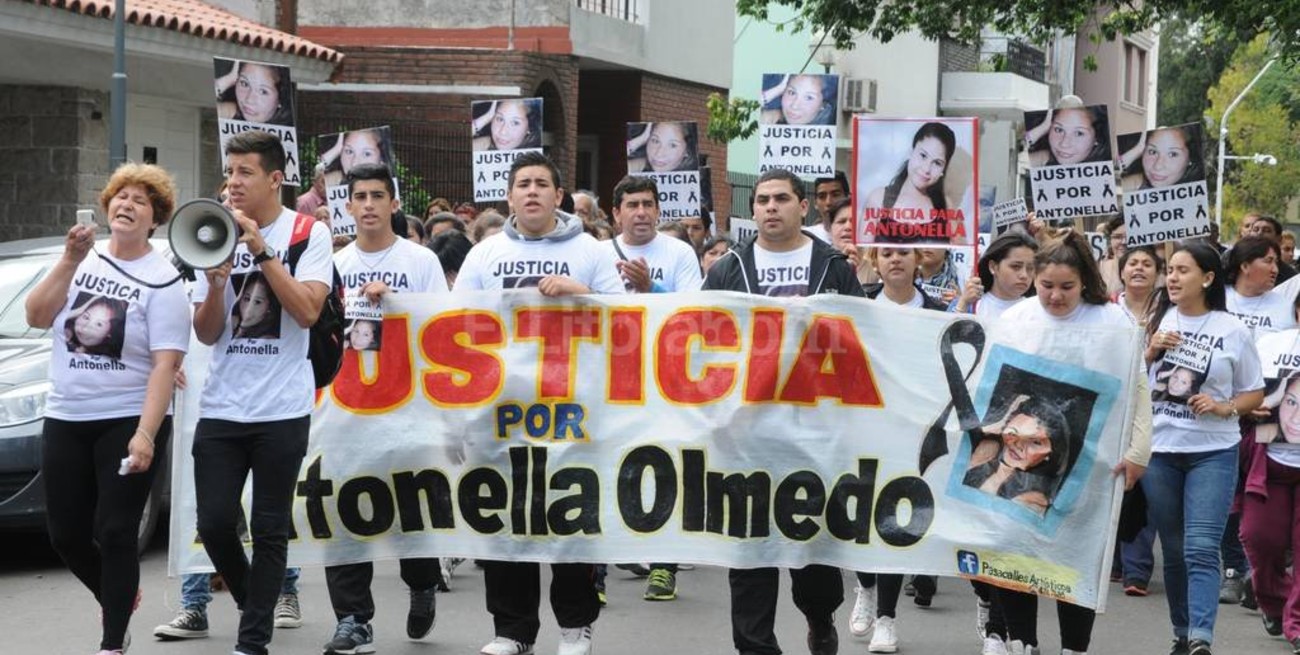 A un mes de la explosión, pidieron justicia por Antonella 