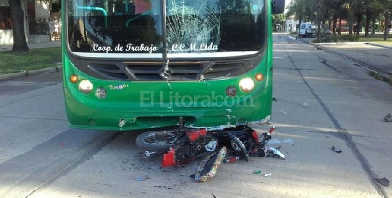 Mueren dos motociclistas en Santa Fe y Avellaneda
