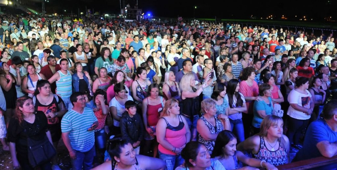 Multitudinario cierre de la Fiesta de la Cumbia Santafesina