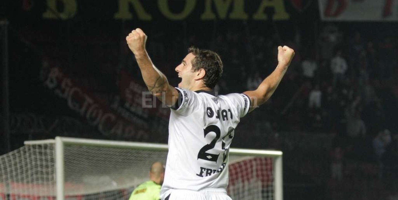 Vegetti saca ventaja para arrancar de titular en Tigre