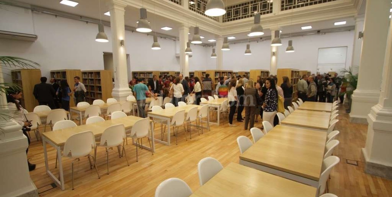 Se inauguró la biblioteca  de Ciencias Económicas
