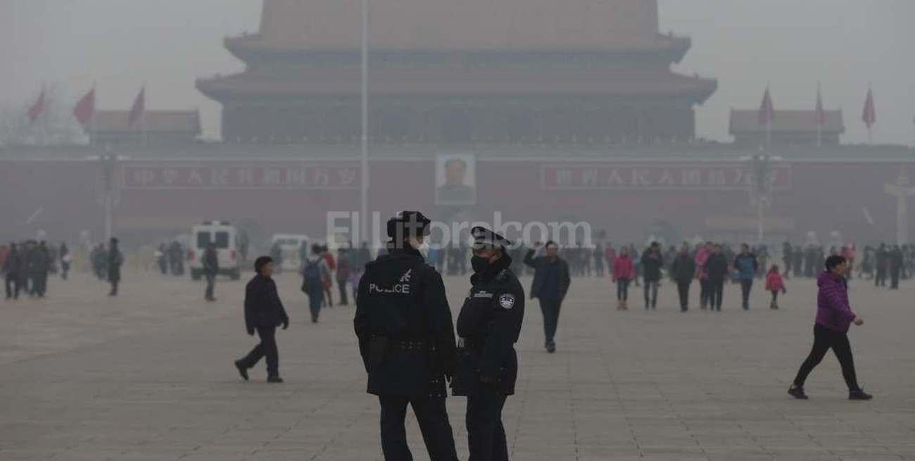 Pekin levanta la alerta roja por contaminación