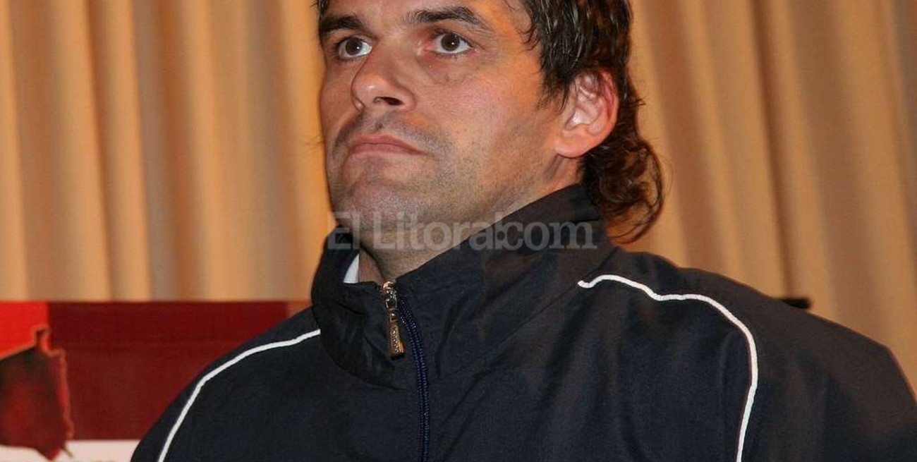 Piden la captura del ex futbolista Alejandro Mancuso