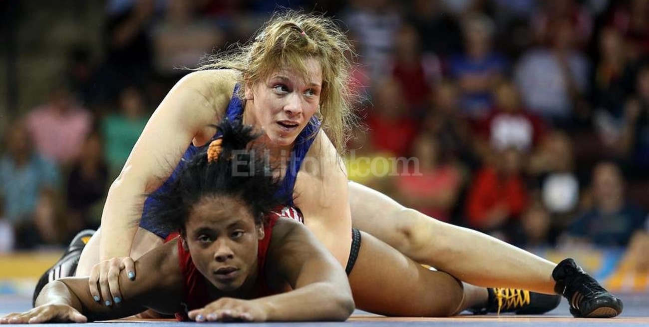 Panamericanos: retiran la medalla a luchadora argentina por dóping