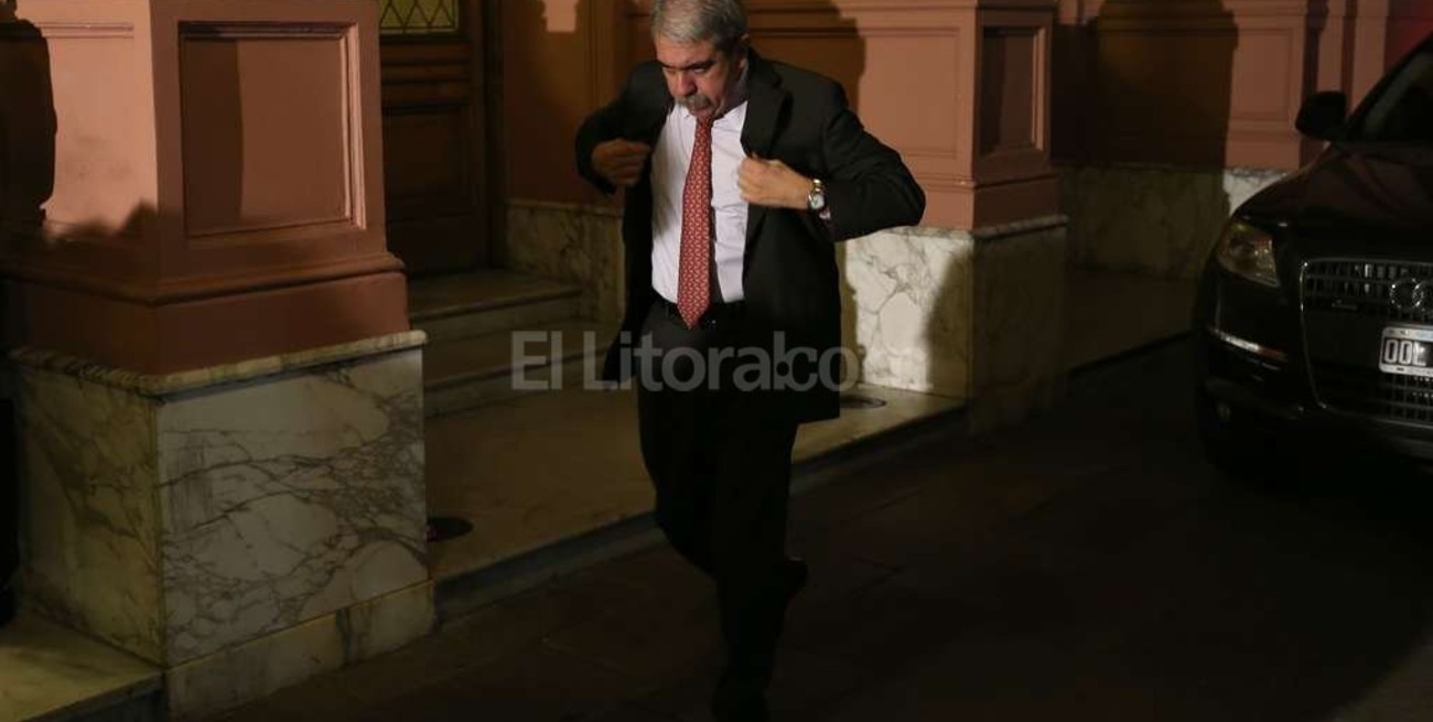 Aníbal: "Se habla de zona liberada, ¿qué es lo que se liberó, el baño?"