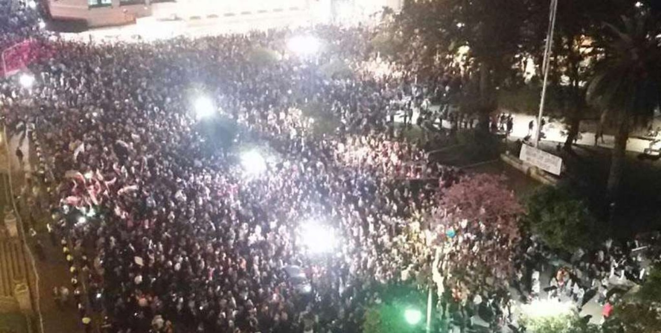 Tucumán: manifestación terminó con represión y unos 20 heridos
