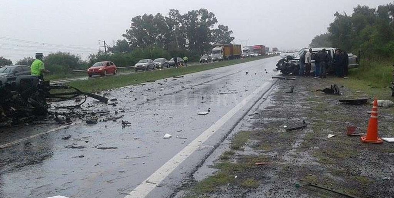 Entre Ríos: murió una familia en un accidente en la Ruta 12