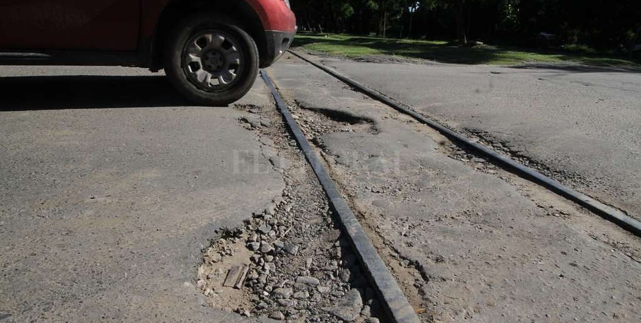 Vélez Sarsfield: 12 cuadras de baches, corralitos y hundimientos