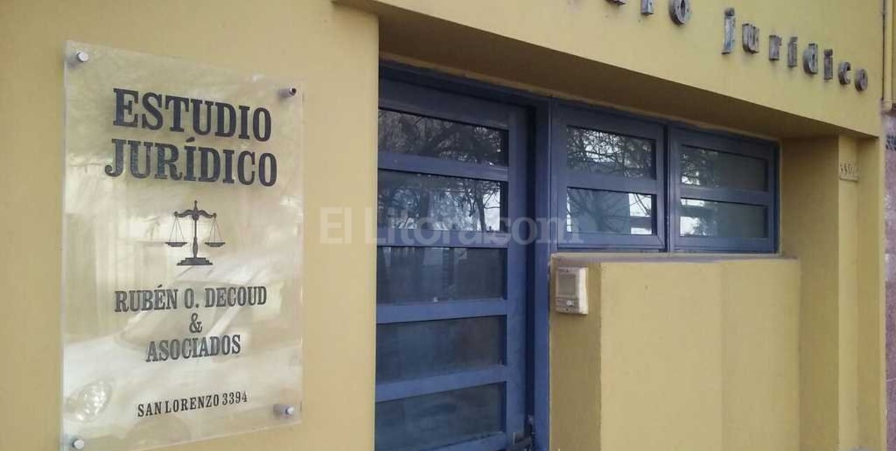 Roban en dos peluquerías y en un estudio jurídico