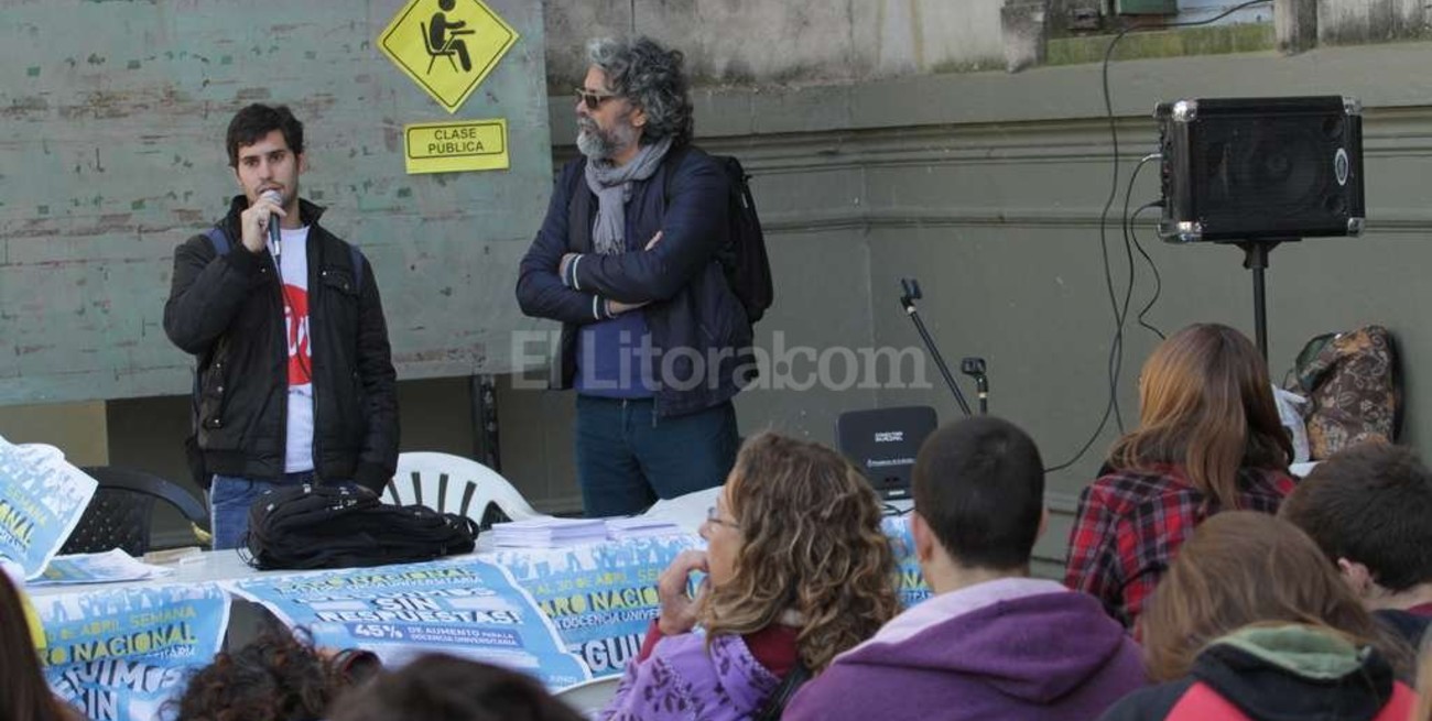 Paritaria: para Adul, la oferta salarial aún es "insuficiente"