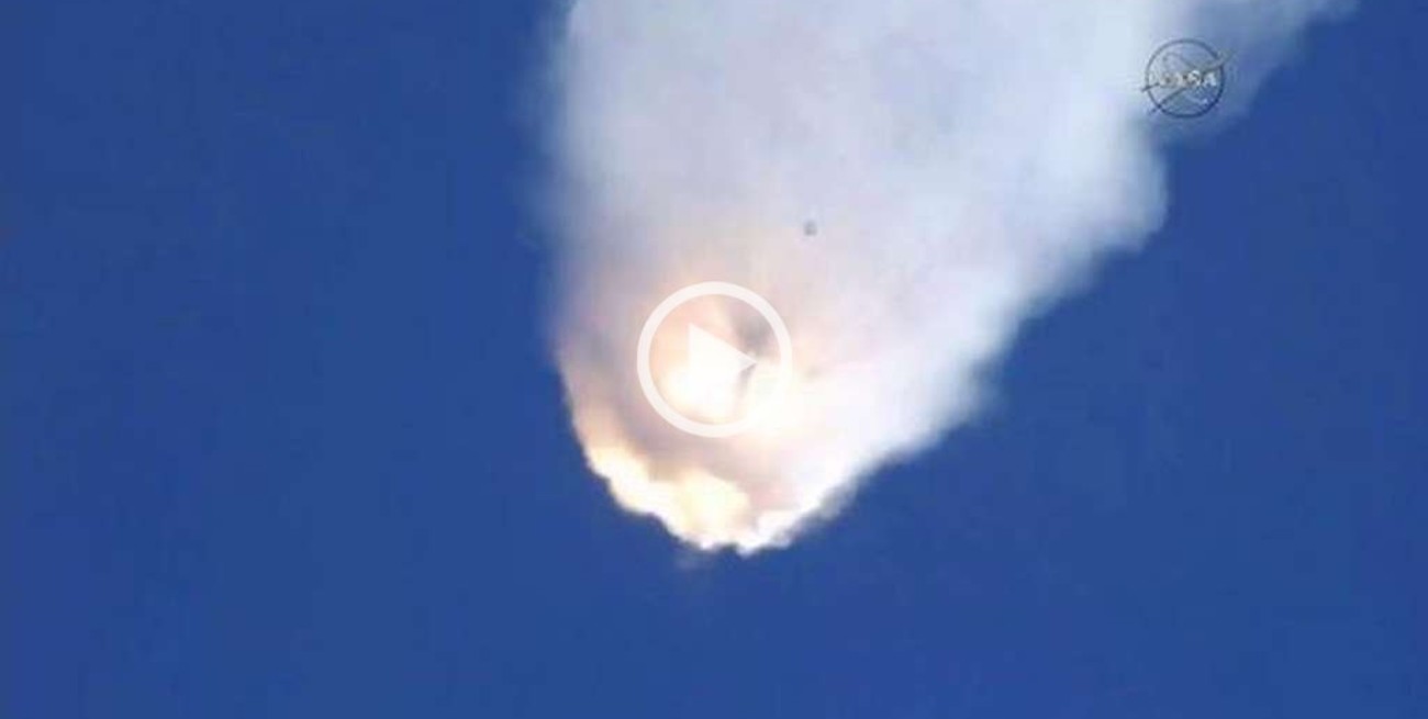 Imágenes de la explosión de la capsula no tripulada de Nasa