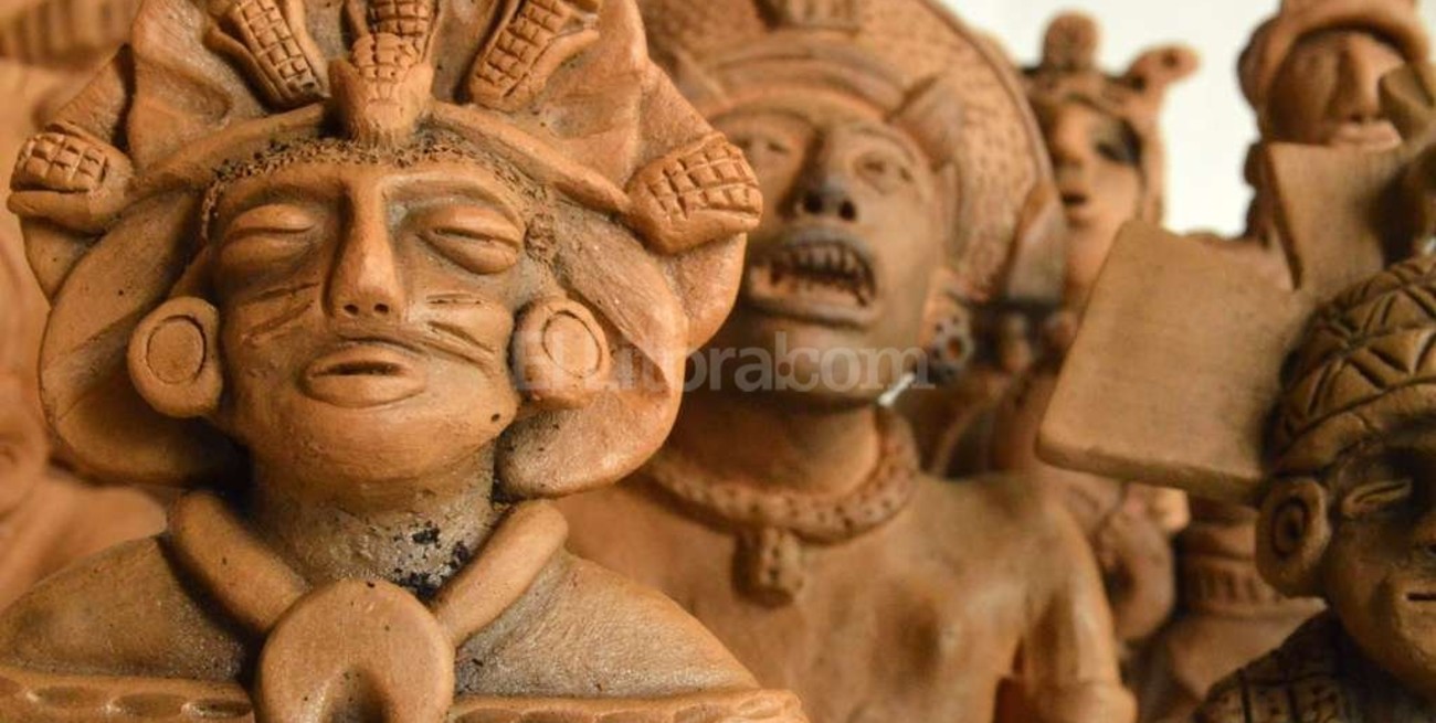 Entregan los Premios Máscara