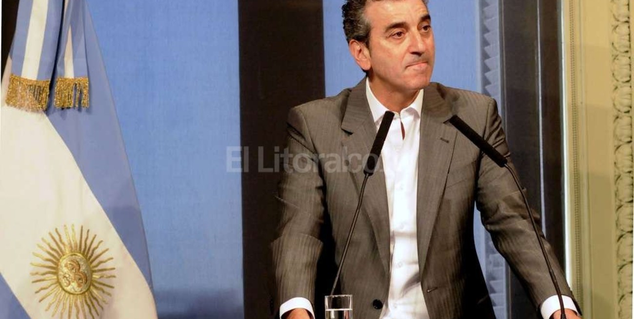 Randazzo bajó su precandidatura a la presidencia