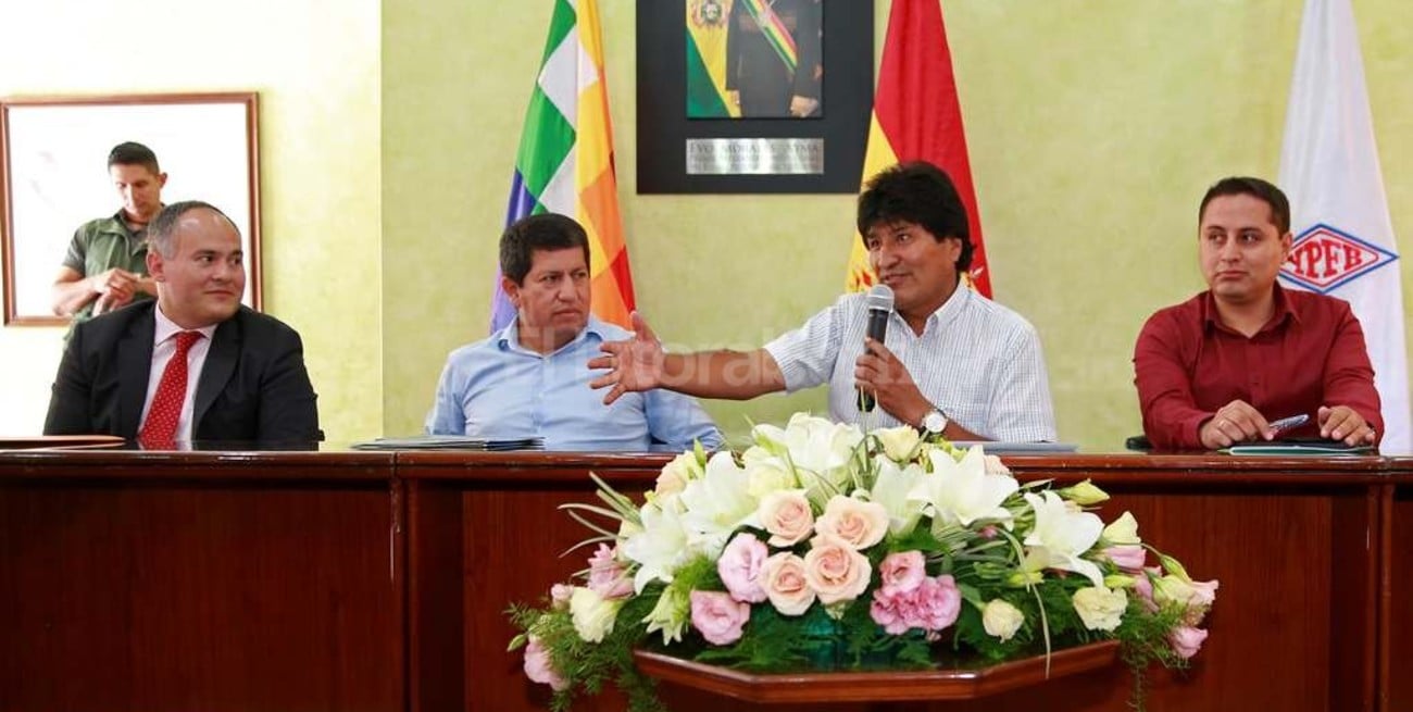 Comenzó el referendum por la relección de Evo Morales